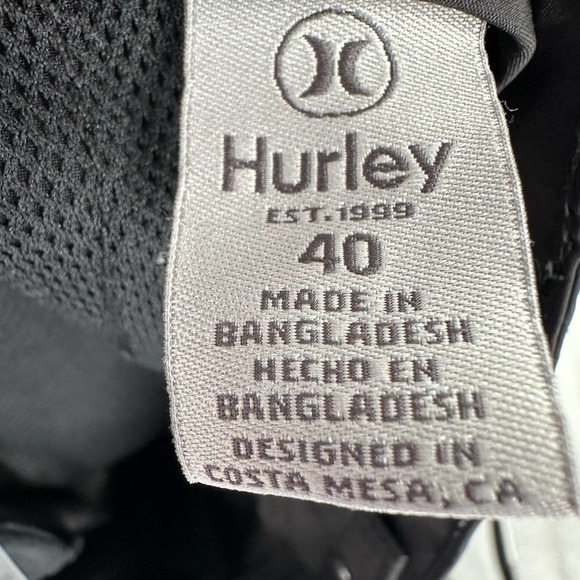 Hurley Black Golf Shorts Size 40 - Picture 8 of 9